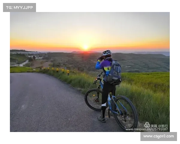 环自贡赛业余组52公里共享职业赛道，市民沉浸体验